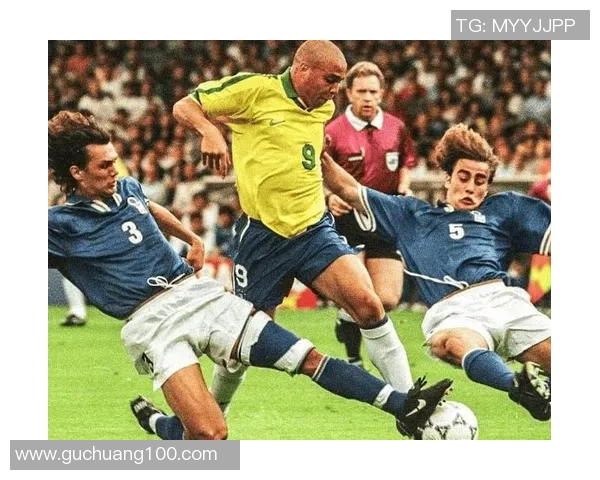 罗纳尔多精彩进球集锦回顾与职业生涯辉煌时刻解析