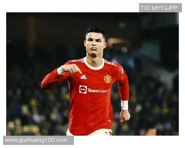 足球巨星落寞背后:从辉煌巅峰到被淘汰的心酸与挣扎 足球巨星落寞背后:从辉煌巅峰到被淘汰的心酸与挣扎